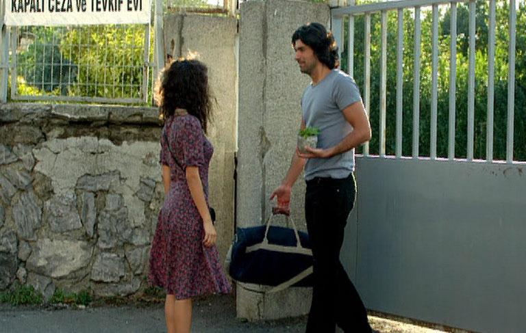 Fatmagül’ün Suçu Ne 43.Bölüm