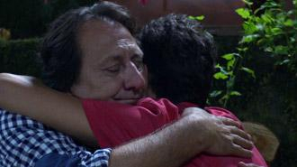 Hüsnü’den Metin’e tam destek