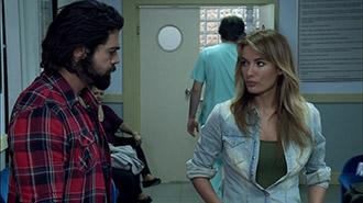 Zeynep, Murat'ı kıskanıyor