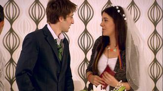 Mert ve İclal evleniyor