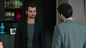 Kerem şaşırtıyor