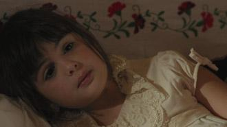 Feride, annesini kaybeder