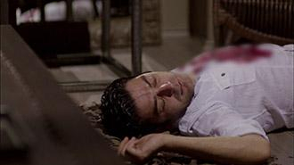 Sümer Tezkan, vuruluyor