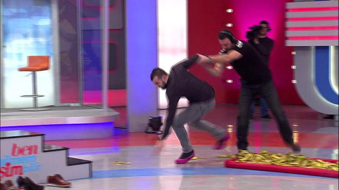 16 Şubat Pazar Fragman