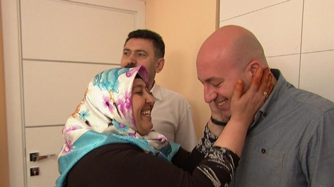 12 Eylül Cuma Fragman