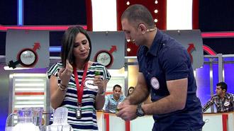 Acı biber hanımları fena yaktı!