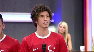 Genç Milli Futbol Takımı Ben Bilmem Eşim Bilir’de!