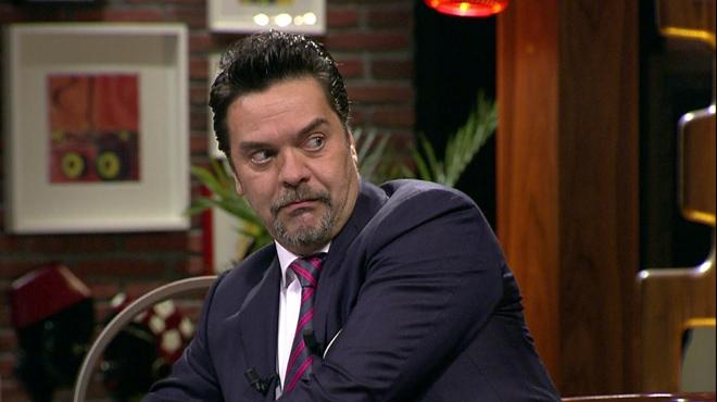 Beyaz şarkının ismini şaşırdı