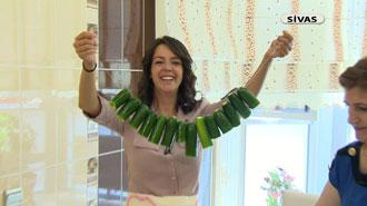 Salata Kurusu - Salata Kurusu Tarifi - Salata Kurusu Nasıl Yapılır?