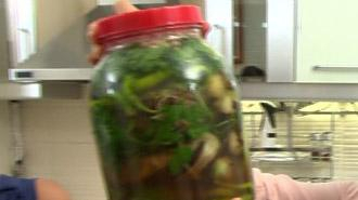 Patlıcan Turşusu - Patlıcan Turşusu Tarifi - Patlıcan Turşusu Nasıl Yapılır?