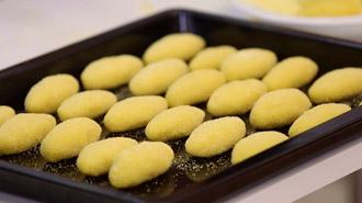 İrmik Mantolu -İrmik Mantolu Tarifi -  İrmik Mantolu Nasıl Yapılır?