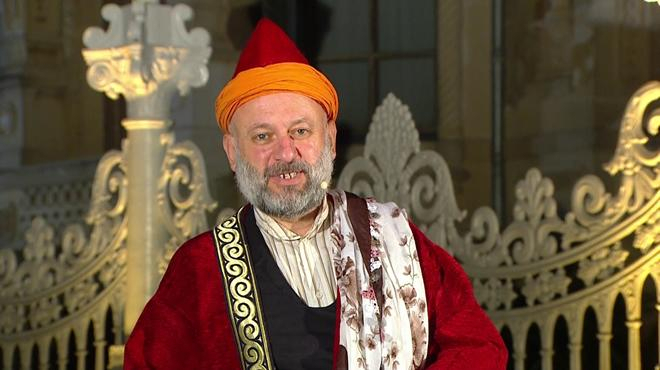 Sevabın gizlisi mi makbuldür?