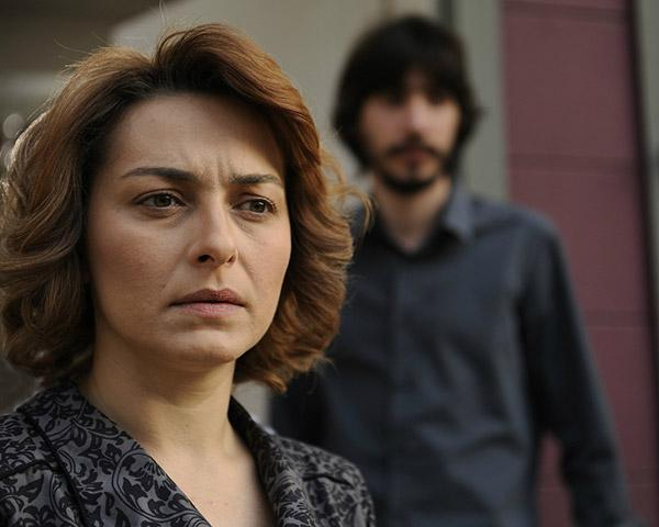 Öyle Bir Geçer Zaman Ki 118. Bölüm