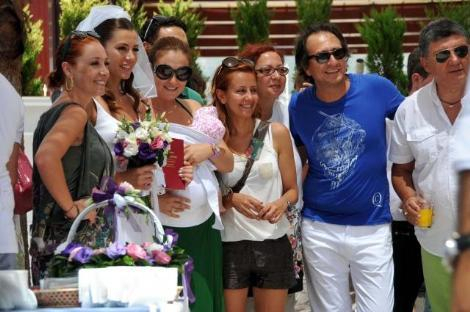 Oyuncu sevgililer Bodrum'da evlendi