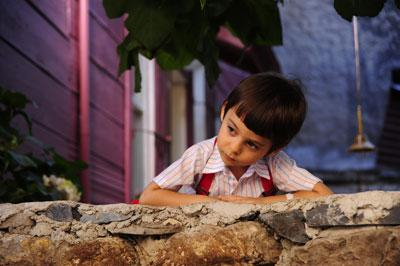 Öyle ki uzun bir zaman aralığına yayılacak olan dizi, Osman'ın gözünden anlatılacak.