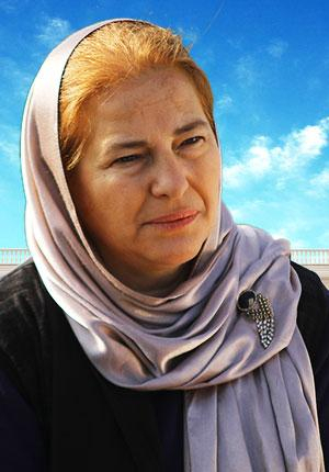 Nazan Diper