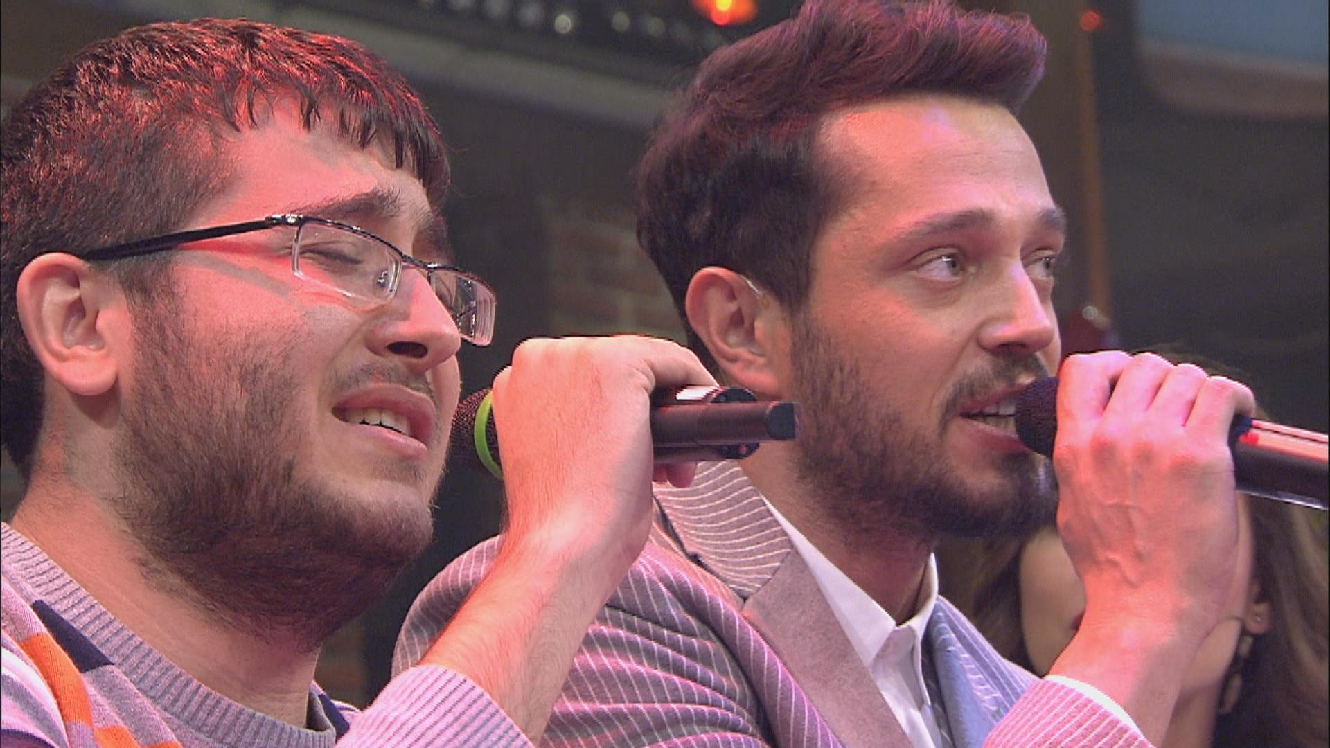 Murat Boz ve hayranı düet yaptı!