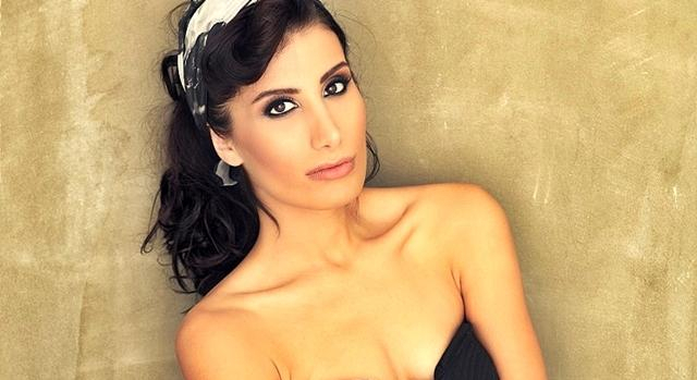 İrem Derici - Kalbimin Tek Sahibine