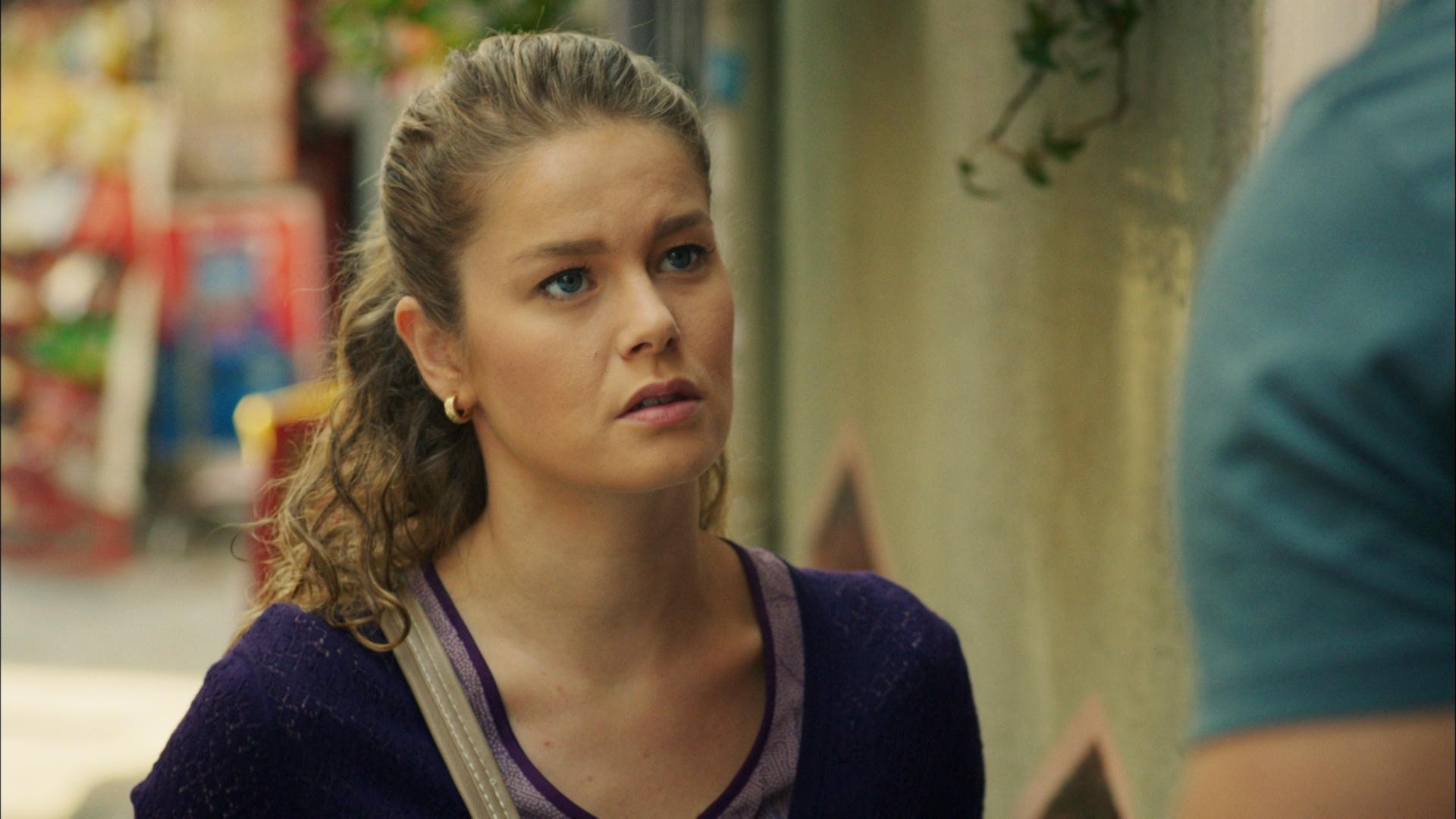 Burcu Biricik Fotoğrafları - Foto Galeri - Oyuncular