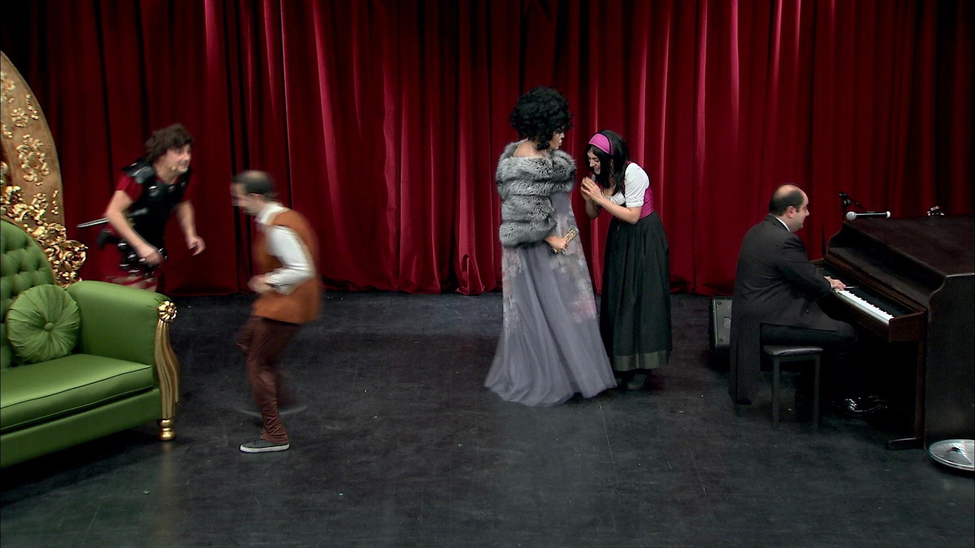 Arkadaşım Hoşgeldin Yılbaşı Özel Fragmanı - 8