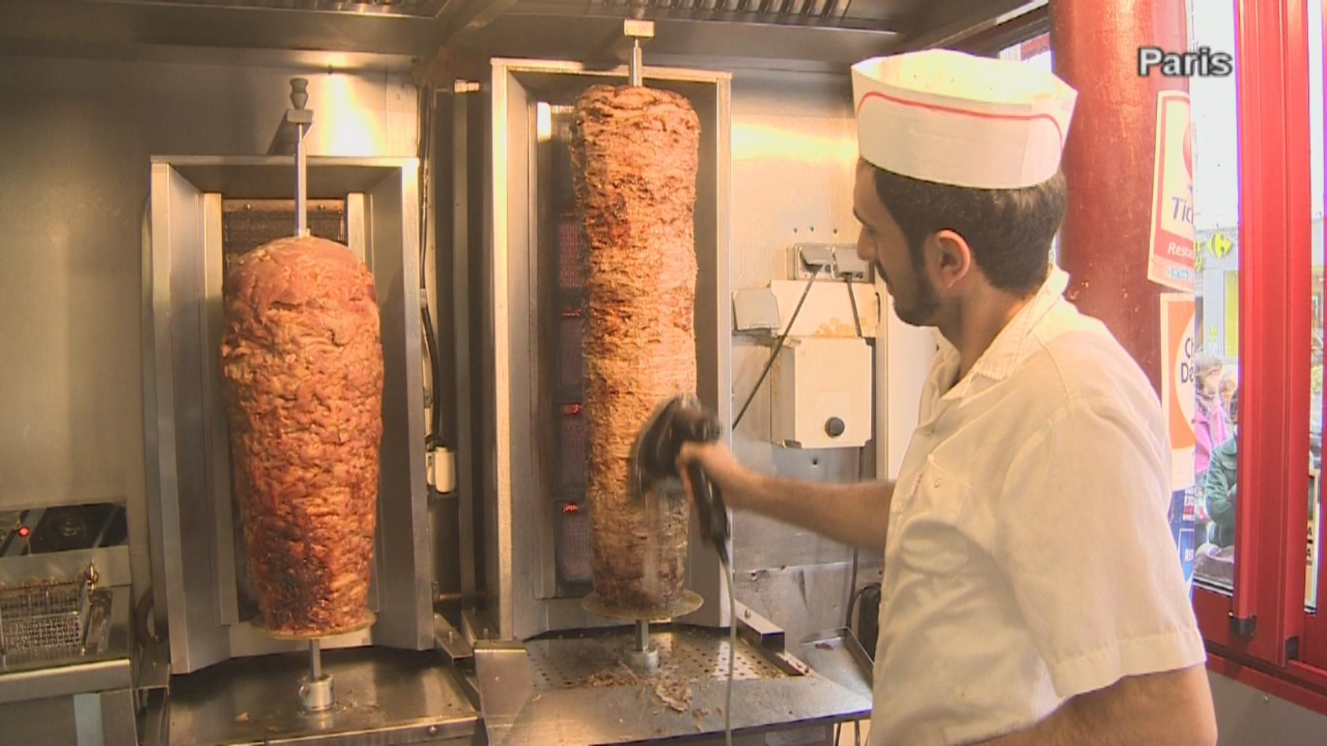 Katliam sonrası Paris'teki müslümanlar!