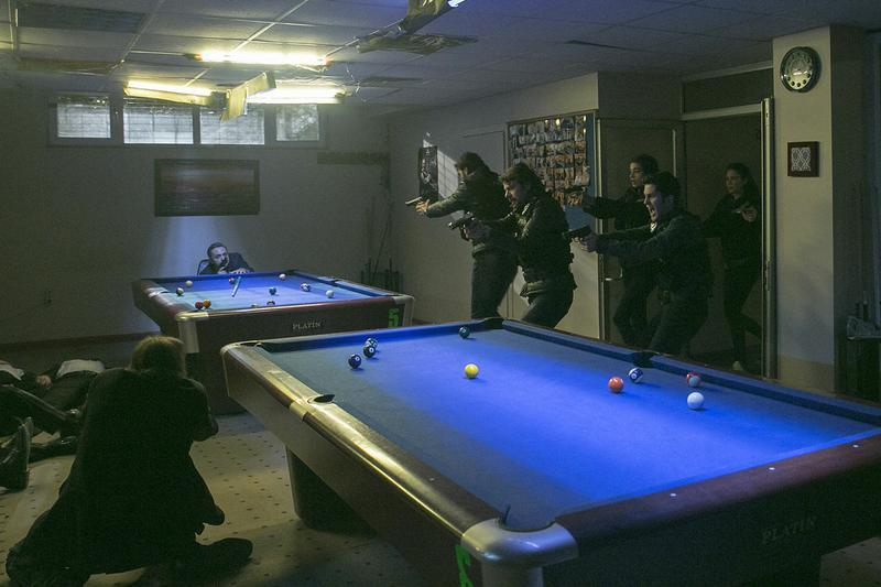 Ekip, Mesut’a çarpan arabanın peşinde!