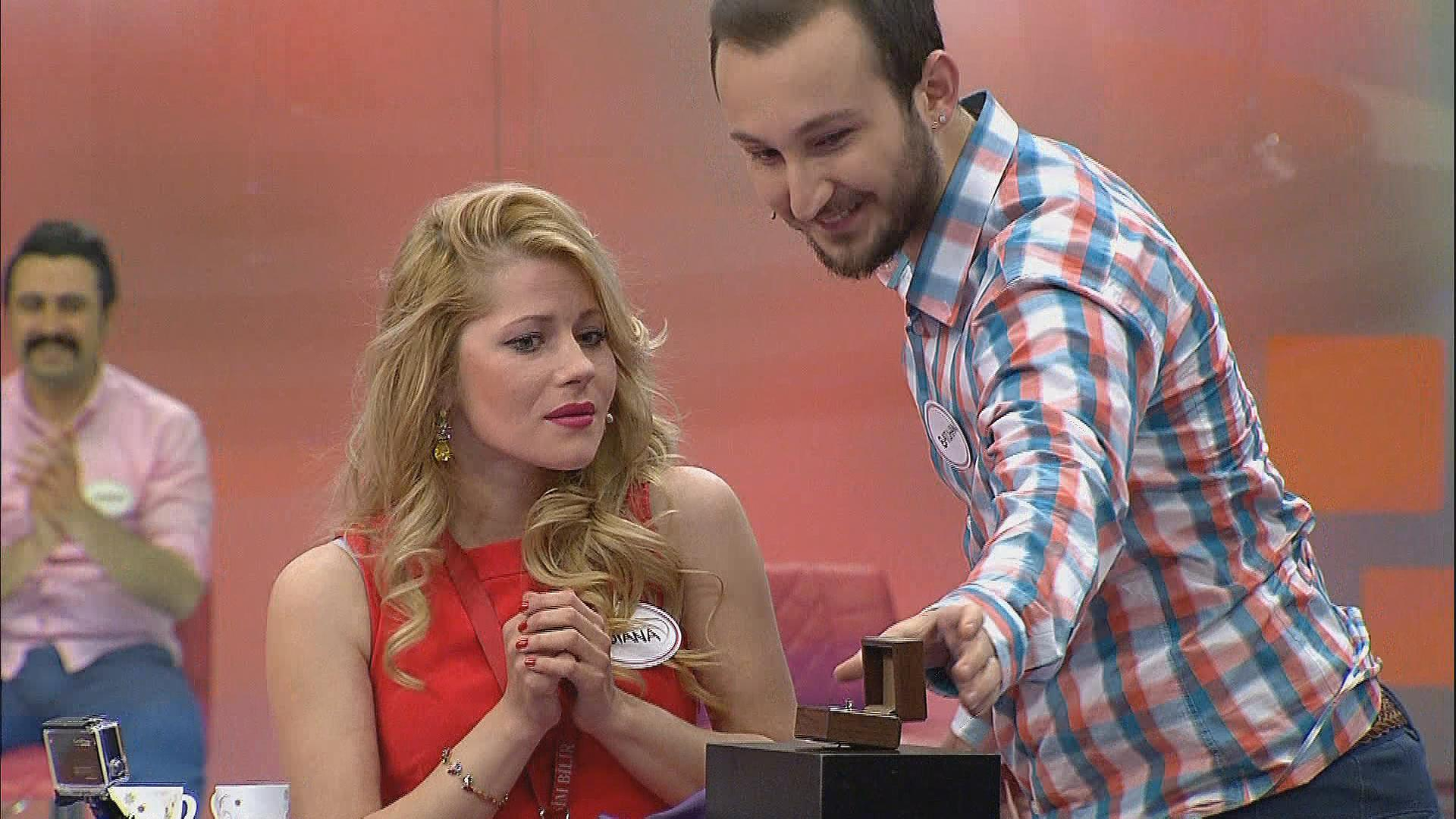 Ben Bilmem Eşim Bilir 25 Mayıs Fragmanı - 1