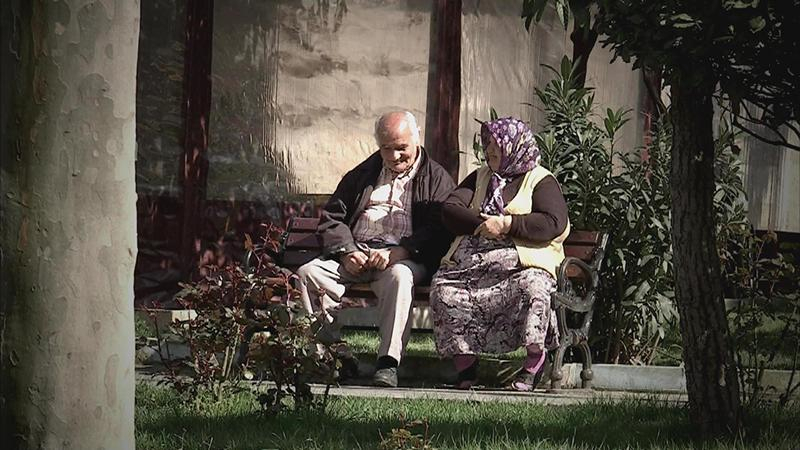 Evim Şahane Darülaceze Fragmanı-1