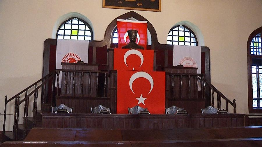 Meşrutiyet'ten bugüne Meclis Binaları!