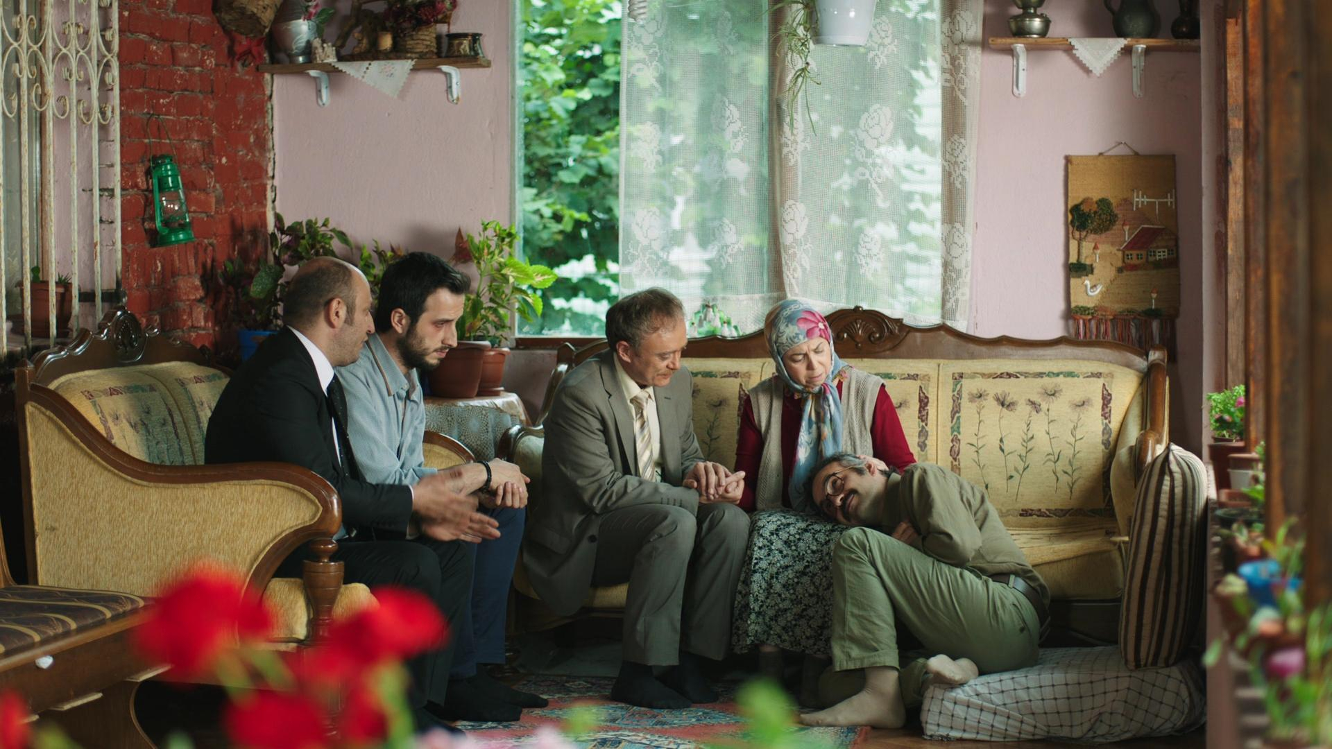 Peki bizim ablamız kim?