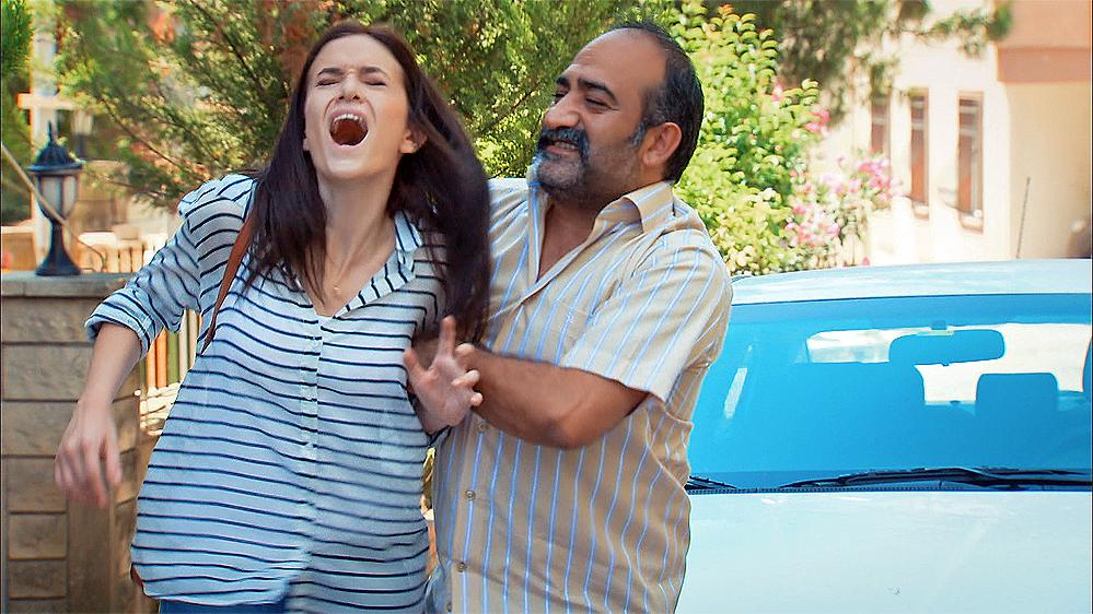 Akif, Nesrin'i kaçırdı!