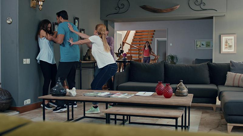 Güllerin Savaşı 53. Bölüm Fragmanı