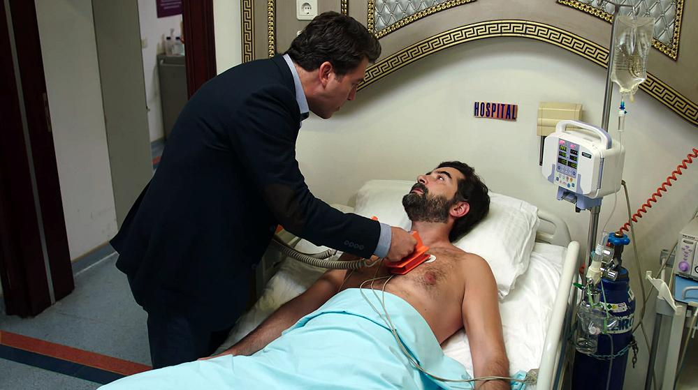Onlar senin kızların değil!