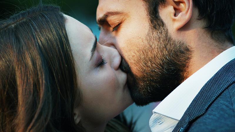 Güllerin Savaşı 61. Bölüm Fragmanı