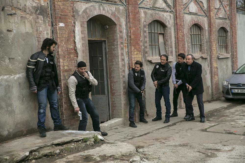 Arka Sokaklar 381. Bölüm Fragmanı