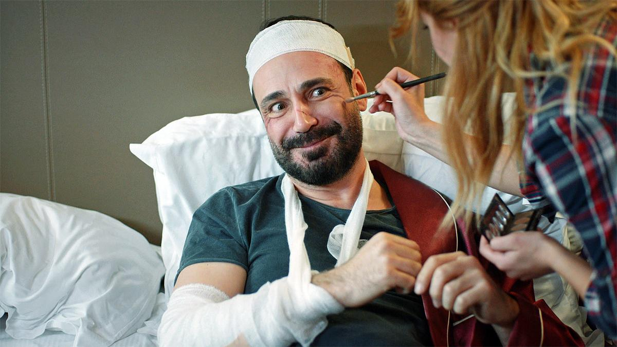 Suat'ın komik halleri!