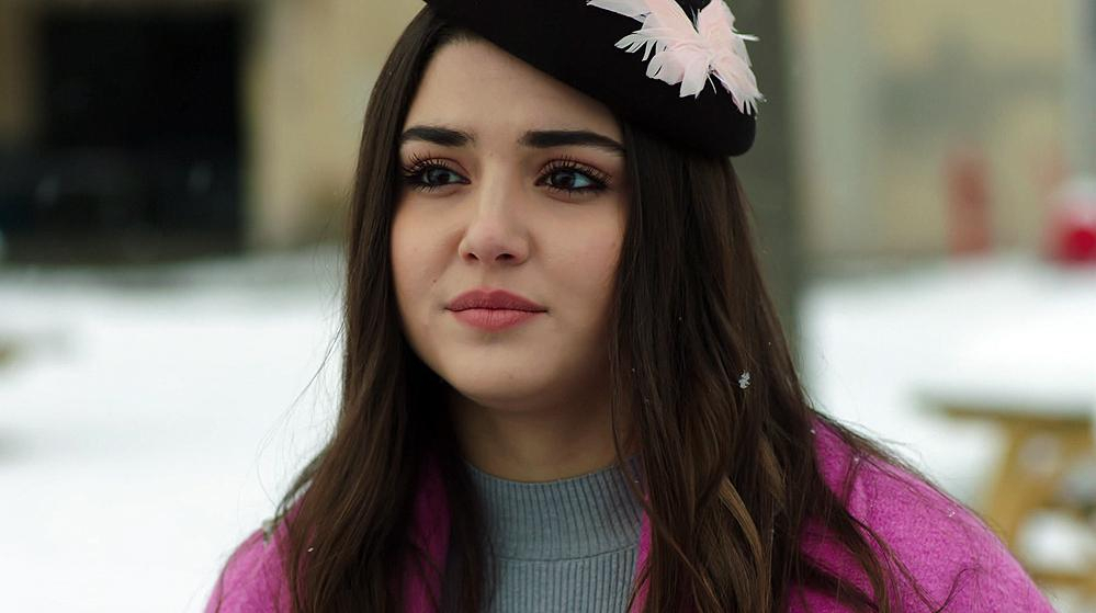Selin gerçek babasının peşine düşüyor!