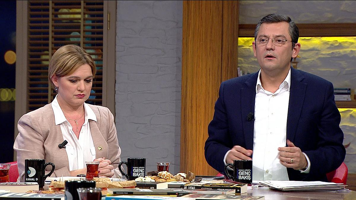 13.01.2016 / Genç Bakış / Selin Sayek Böke ve Özgür Özel