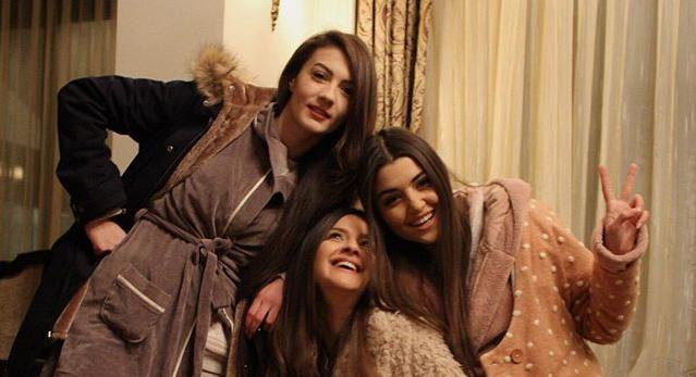 Güneşin Kızları setinden çok özel fotoğraflar!