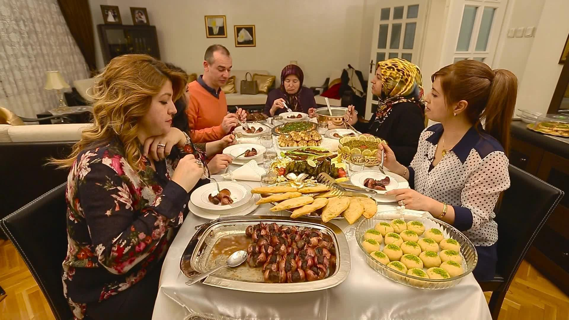 Bizden Lezzetler 13 - 14 Şubat Fragmanı