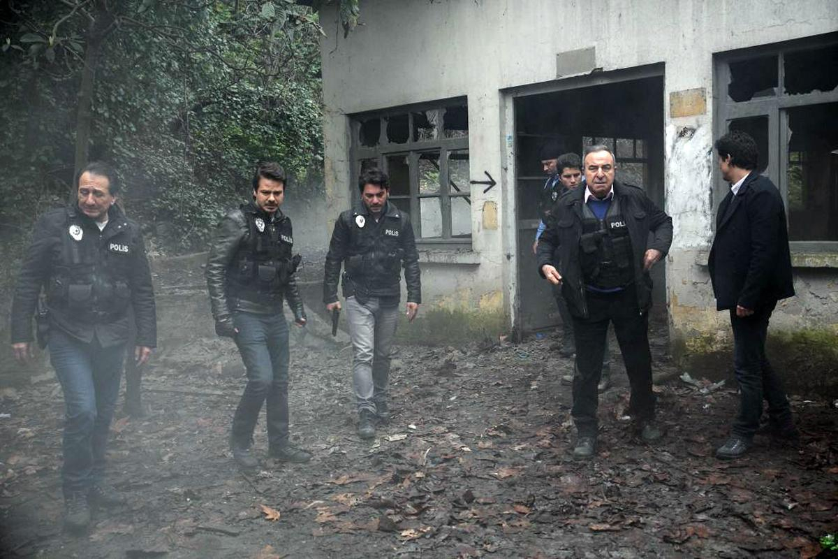 Arka Sokaklar 392. Bölüm