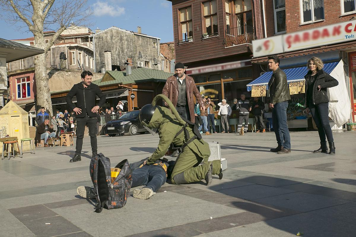 Arka Sokaklar 396. Bölüm