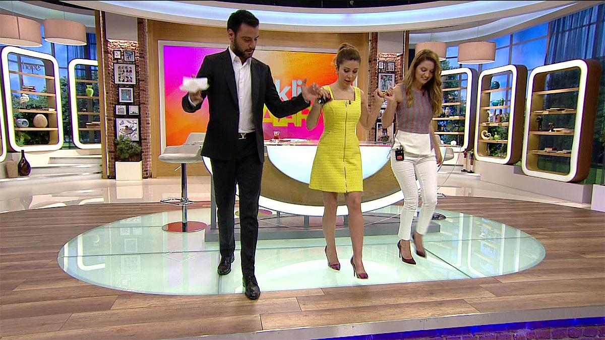 Alişan'dan kızlara halay fırçası!