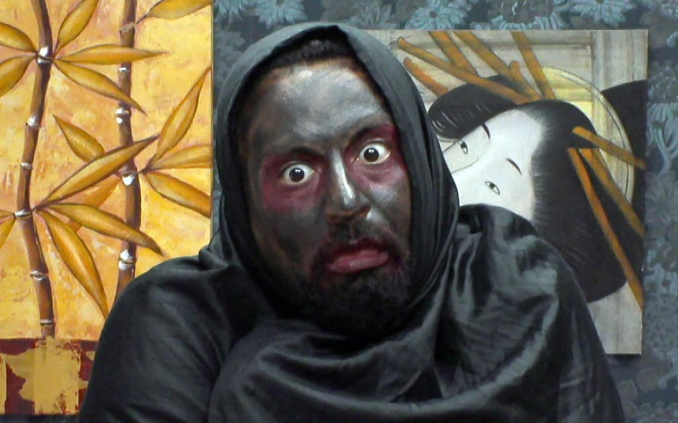 Sabit evi "Korku Evi"ne çevirdi!