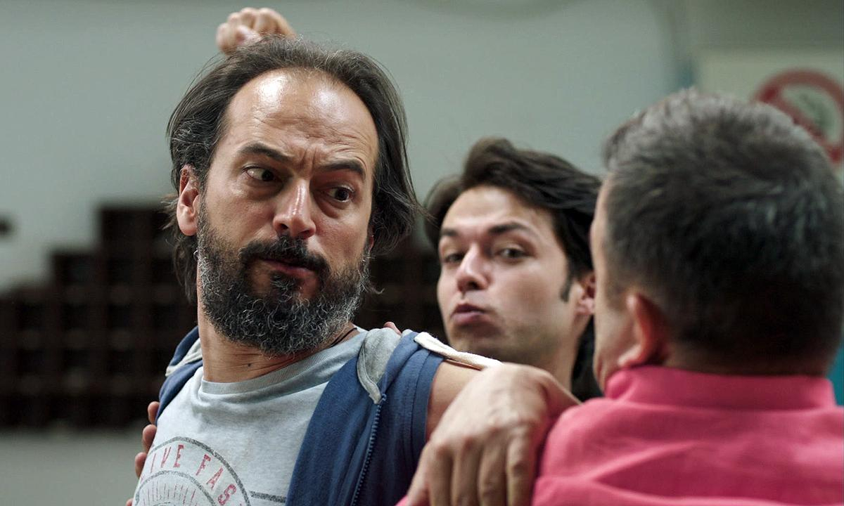 Faryalı ve Evren arasında yumruklar konuştu!