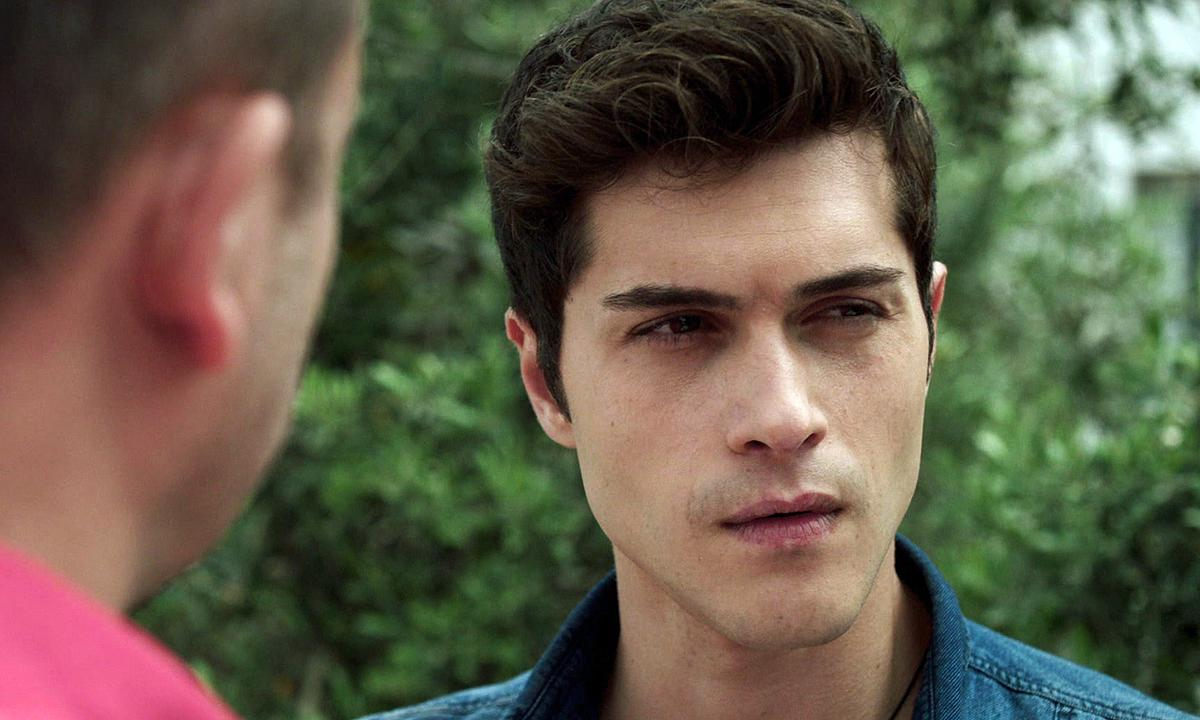 Ateş, sırrın peşinde!