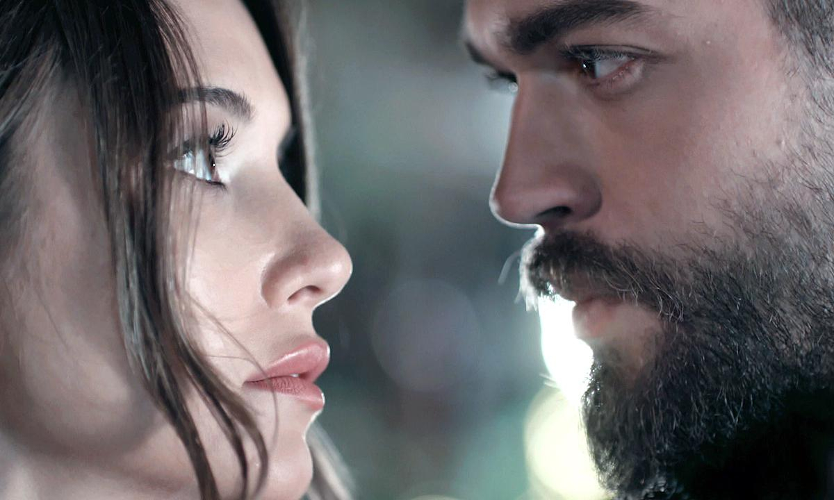 Cem Adrian - Beni Affet Bu Gece