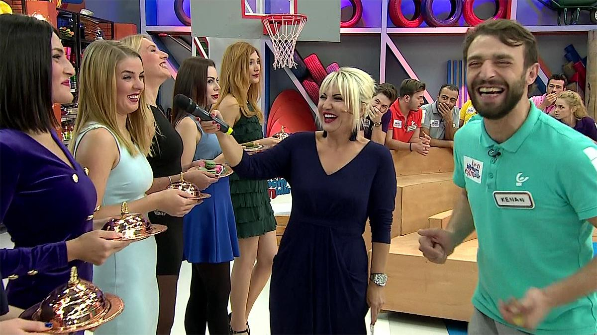 Ben Bilmem Eşim Bilir 88. Bölüm