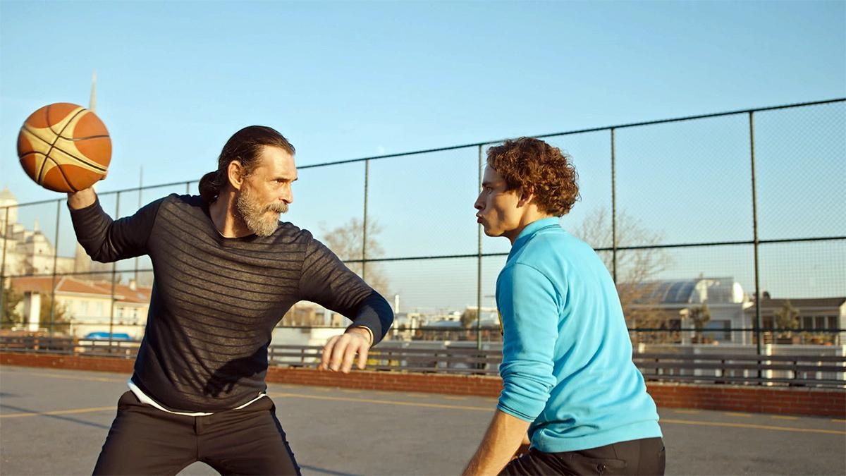 Adı Efsane - Deniz Gürzumar / Geldim Ezelden