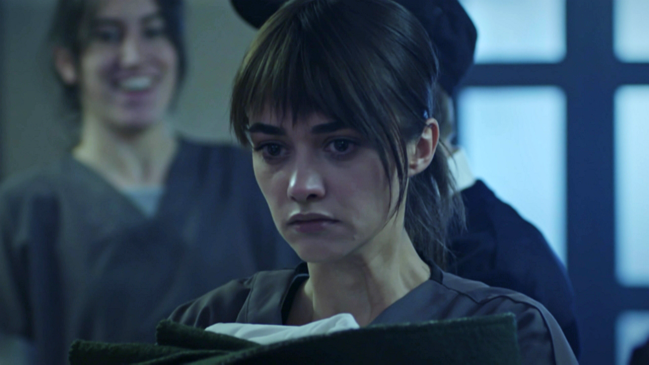 Evlat Kokusu Fragmanı